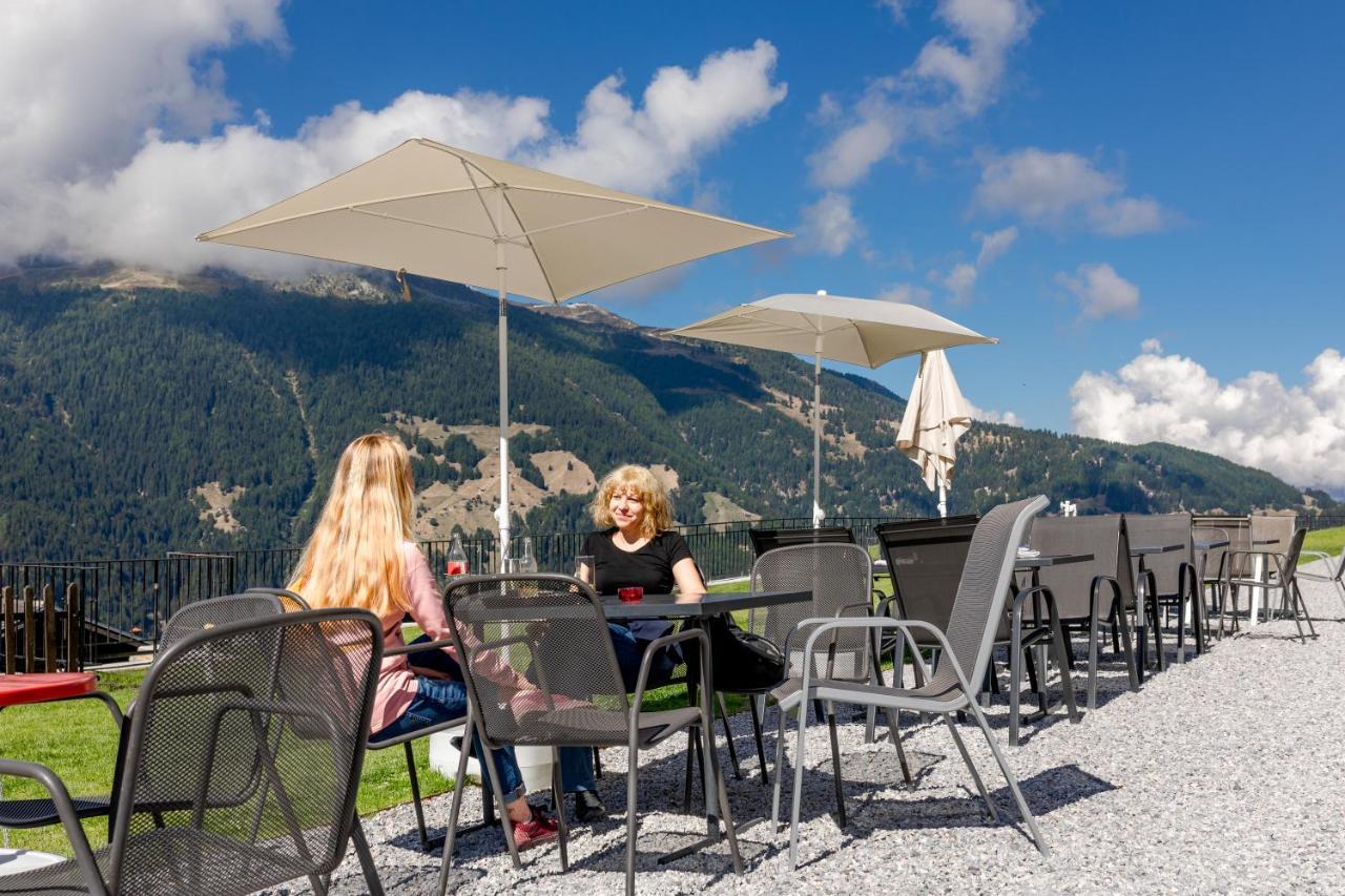 Grand Hotel Du Cervin - Auberge De Jeunesse Et Spa Saint-Luc Eksteriør billede